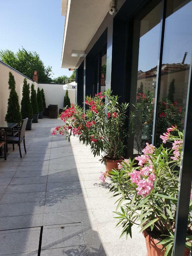 Family Hotel Novel City Burgas Exterior photo